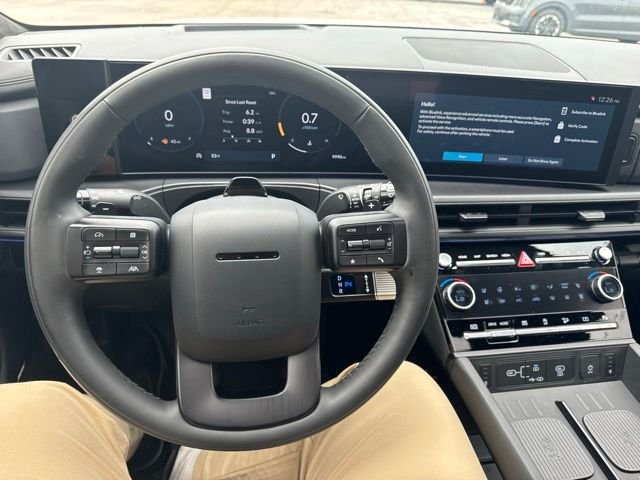 Used 2025 White Hyundai Calligraphy image 17