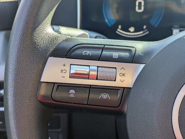 Used 2025 Blue Hyundai SEL image 25
