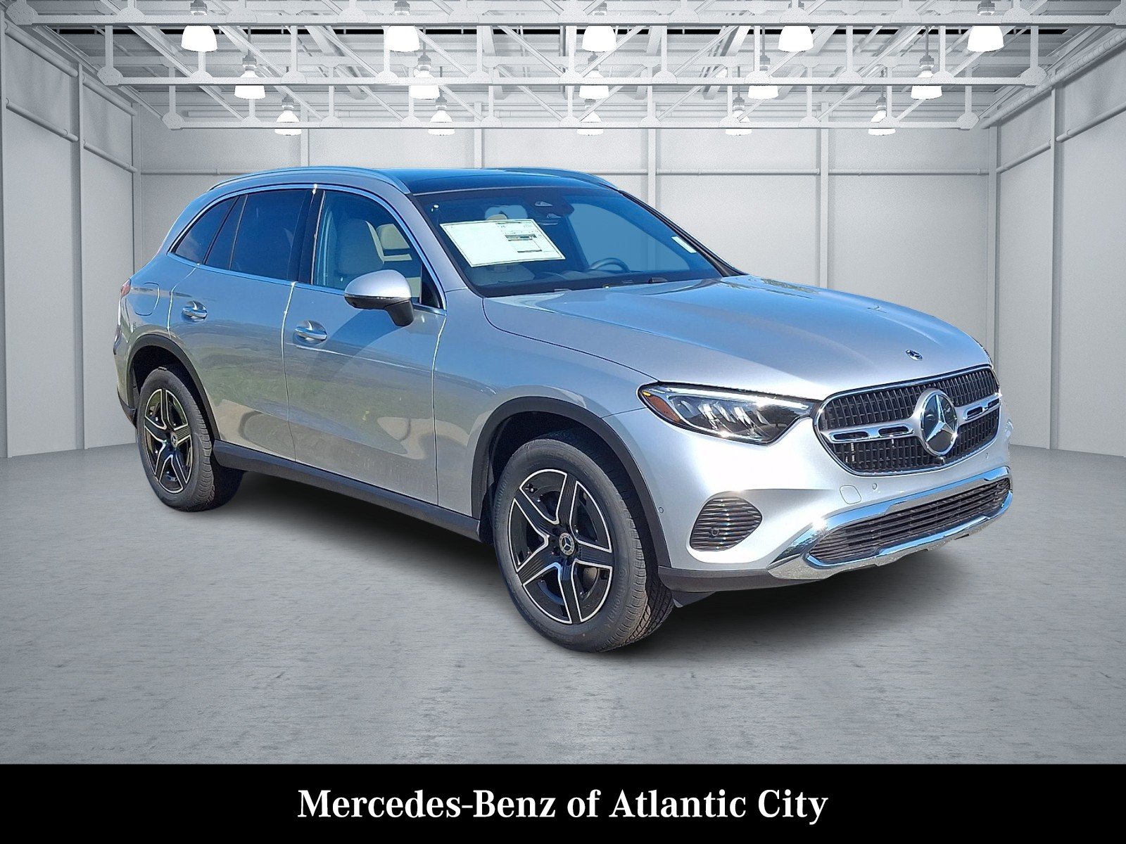 New 2027 Cirrus Silver Metallic Mercedes-Benz GLC 300 image 1