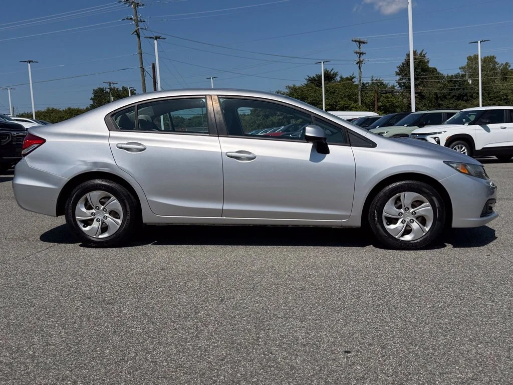 Used 2013  Honda LX image 34