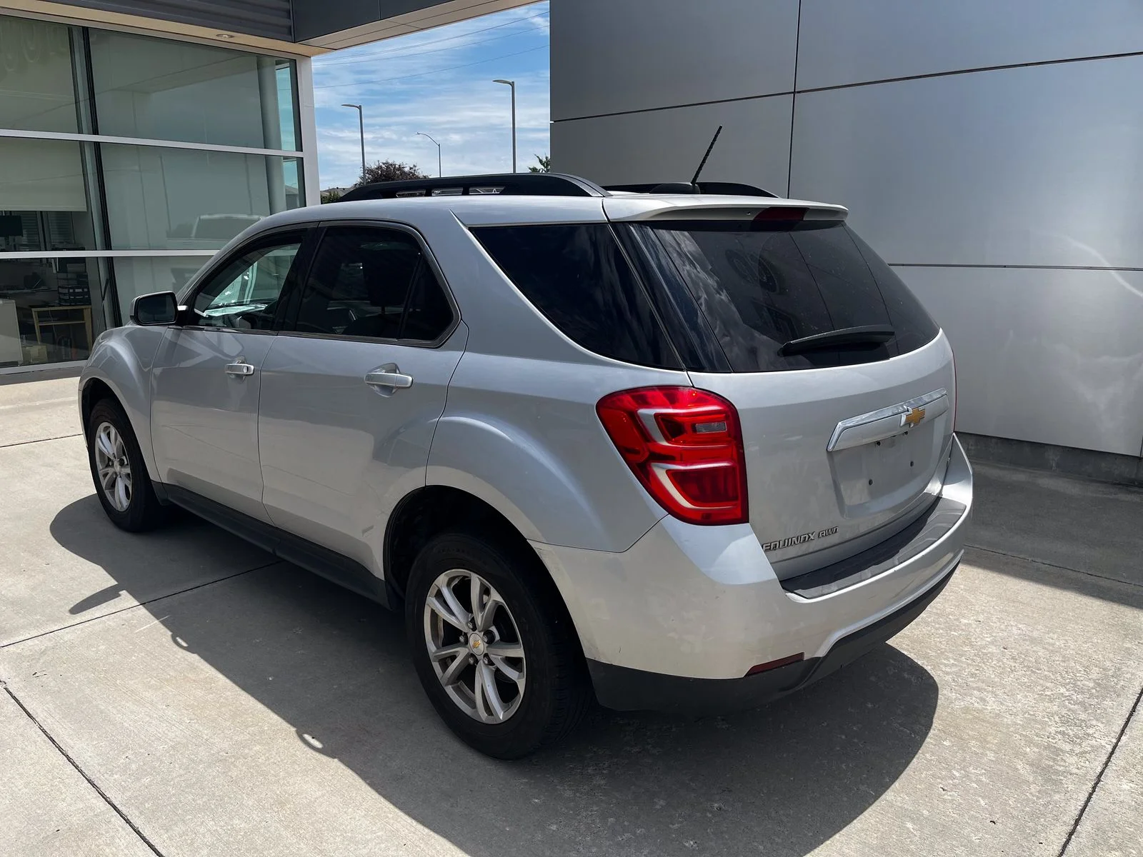 Used 2017 Silver Chevrolet LT image 4