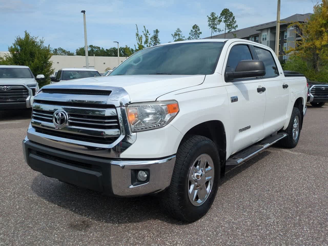 Certified Used 2017 Super White Toyota SR5 image 2