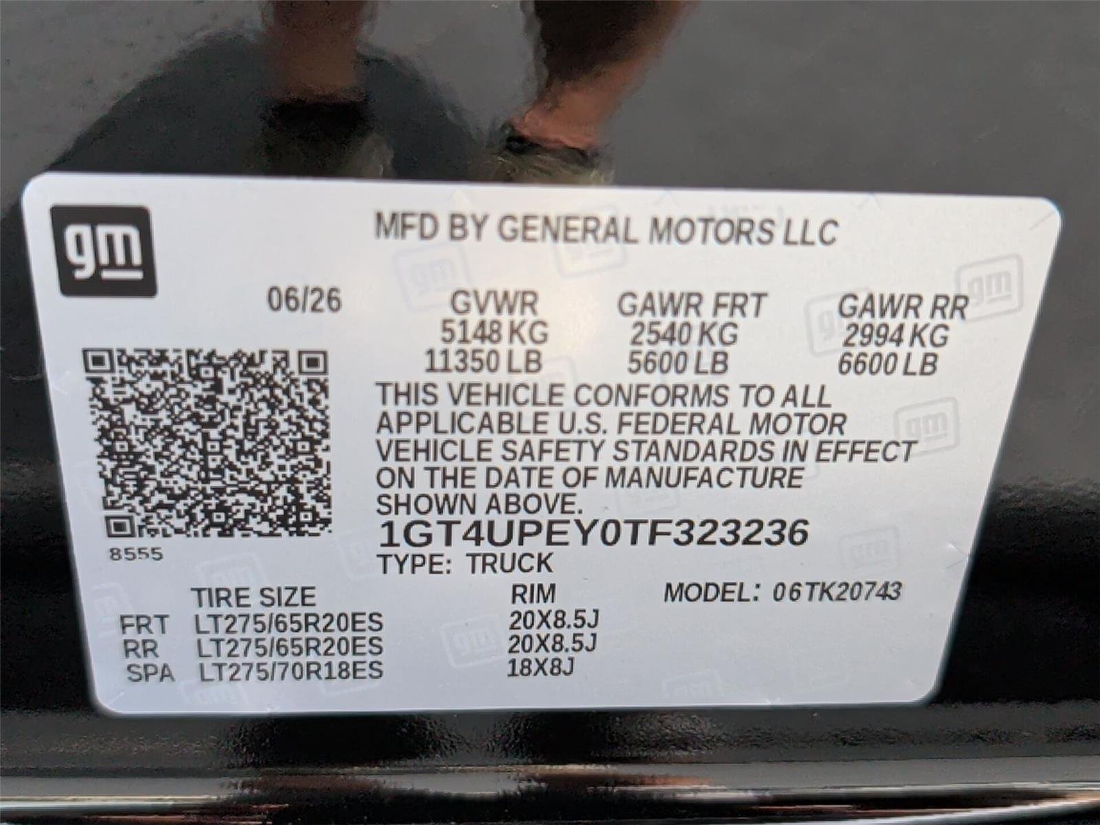 New 2026 Onyx Black GMC AT4 image 42