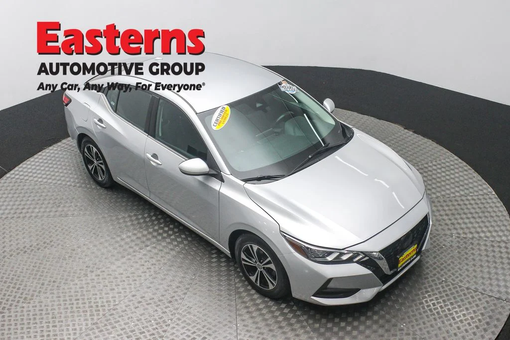 Used 2022 Silver Nissan SV image 3