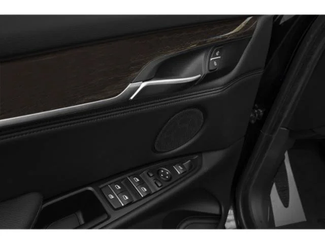 Used 2015 Black Sapphire Metallic BMW xDrive35i image 20