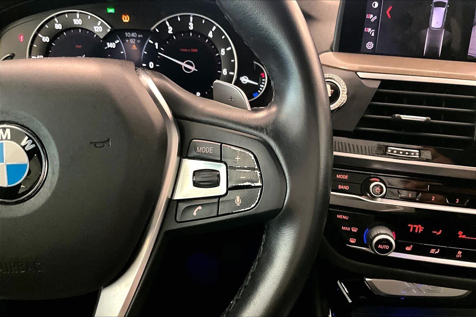 Used 2019 Black Sapphire Metallic BMW sDrive30i image 23