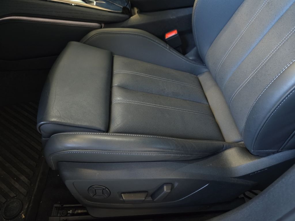 Used 2025 Red Audi 2.0T Premium image 31