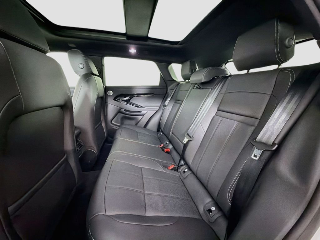New 2026 Fuji White Land Rover Hoxton Edition image 26