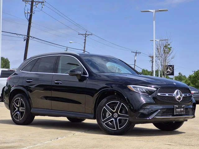 2026 Mercedes-Benz GLC