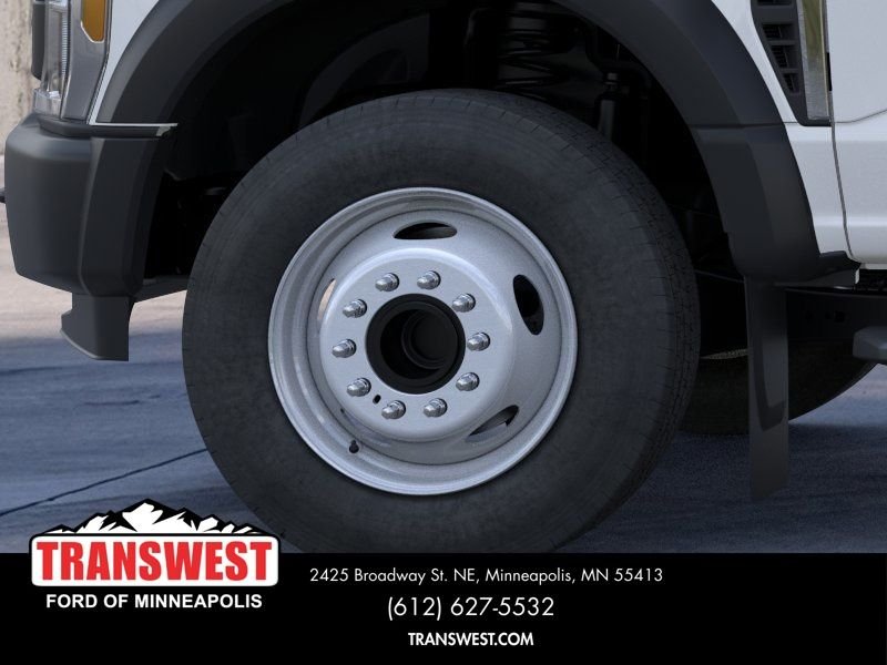 New 2026 Oxford White Ford F-600® XL image 19