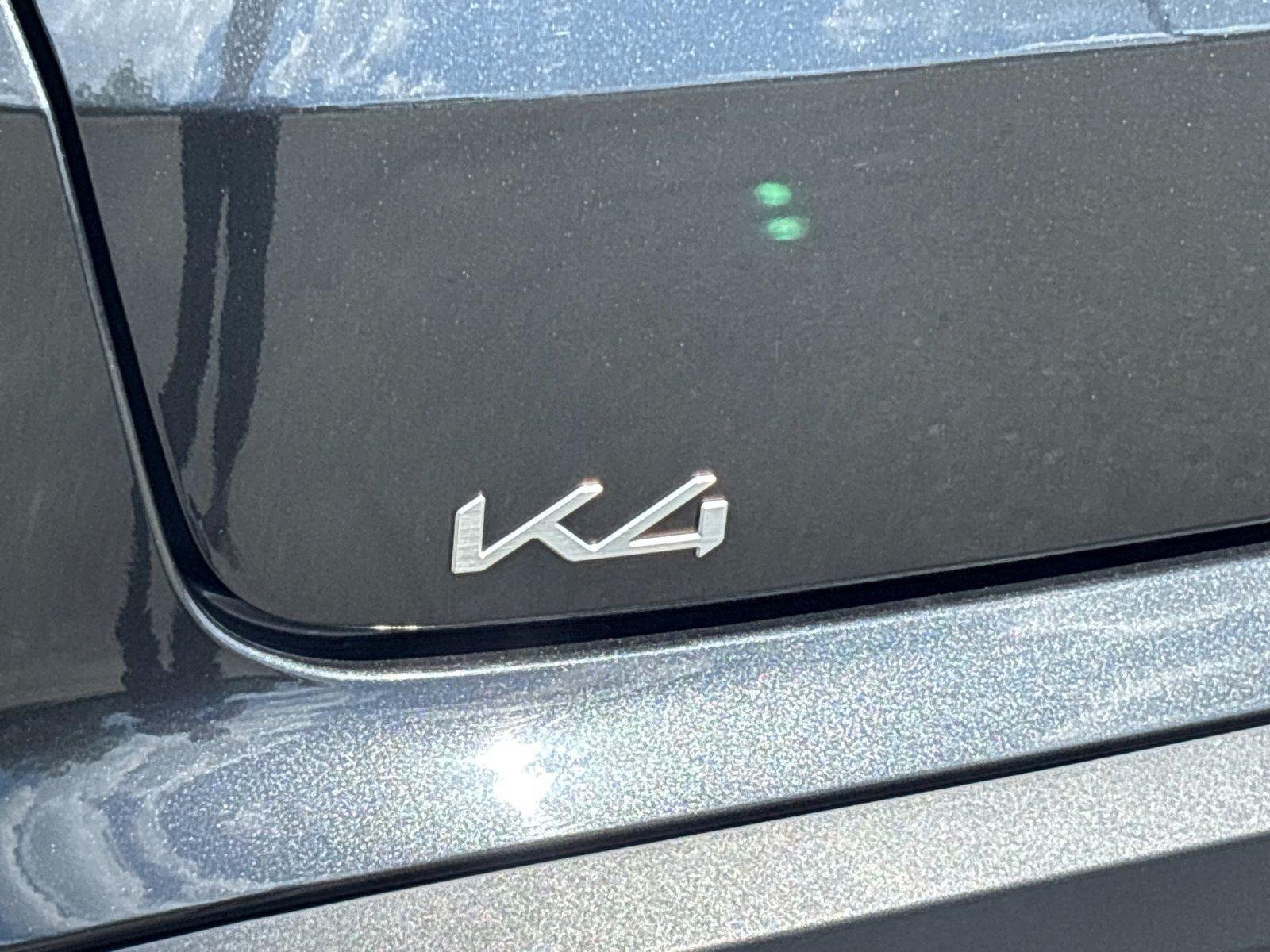 Used 2025 Interstellar Gray Kia EX image 11