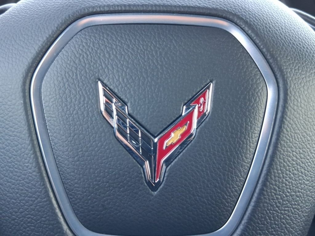 Used 2022 Red Chevrolet Stingray image 11