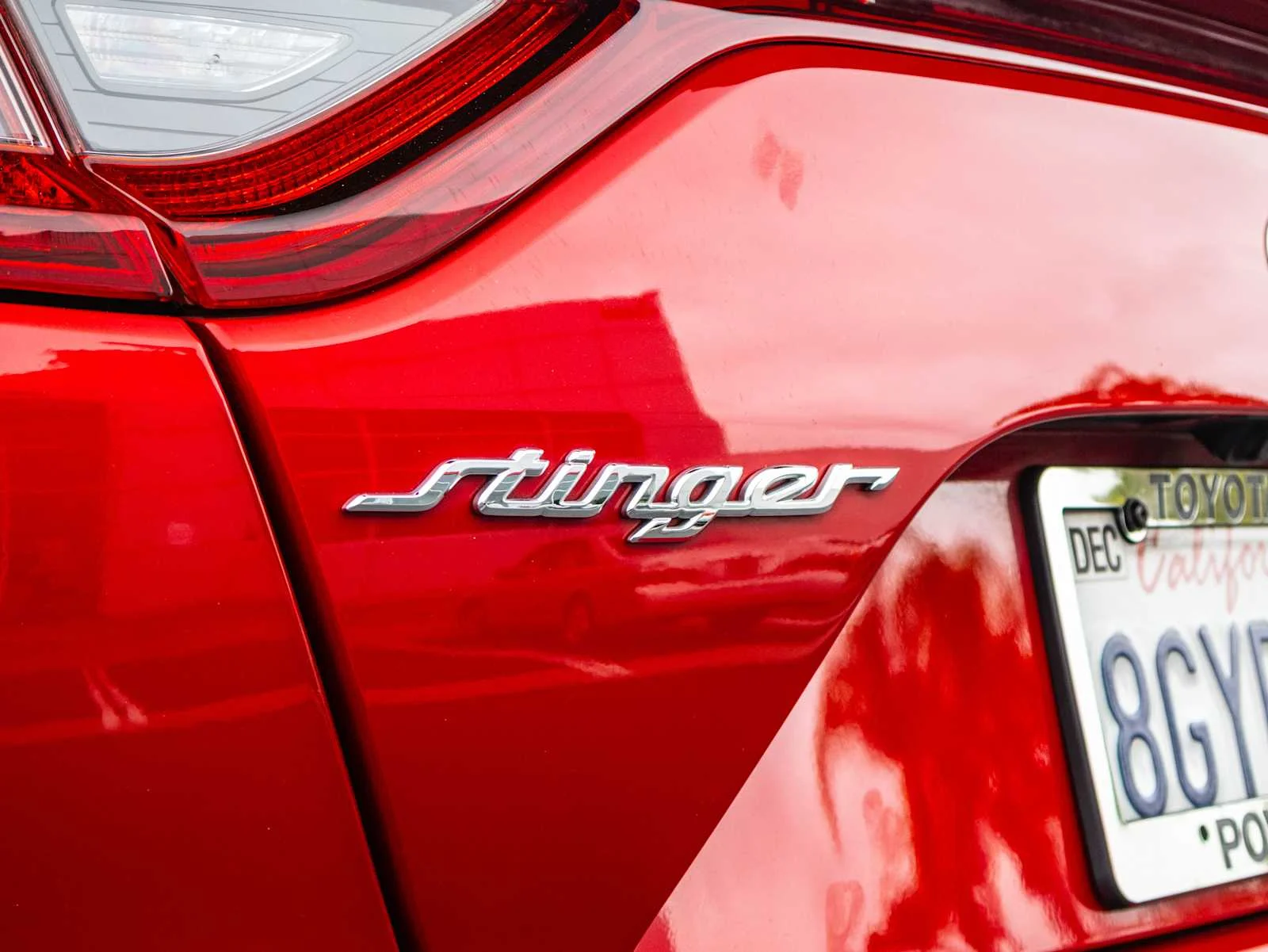 Used 2019 Red Kia Base image 14