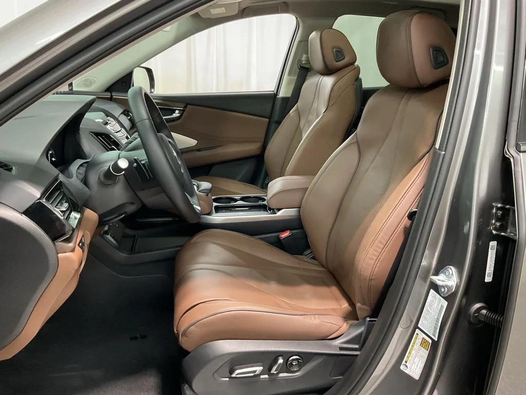Used 2026 Carbon Metallic Acura Advance Package image 20