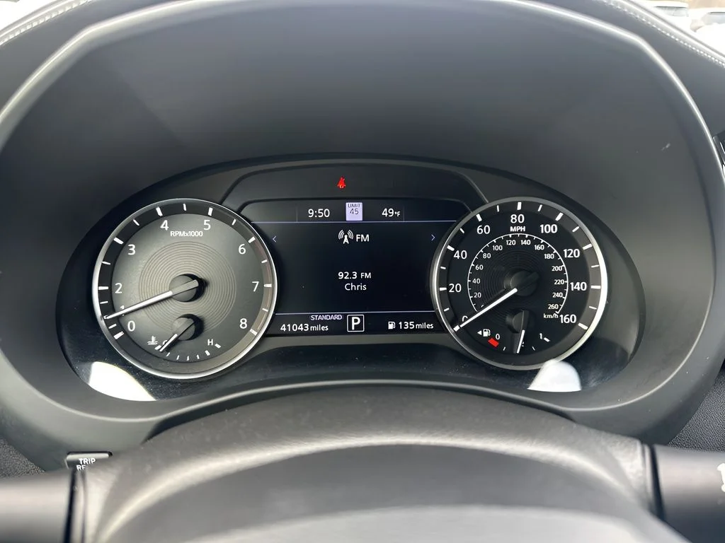 Used 2024 Gray INFINITI SPORT image 25