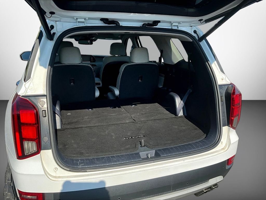 Certified Used 2022 White Hyundai SEL image 8