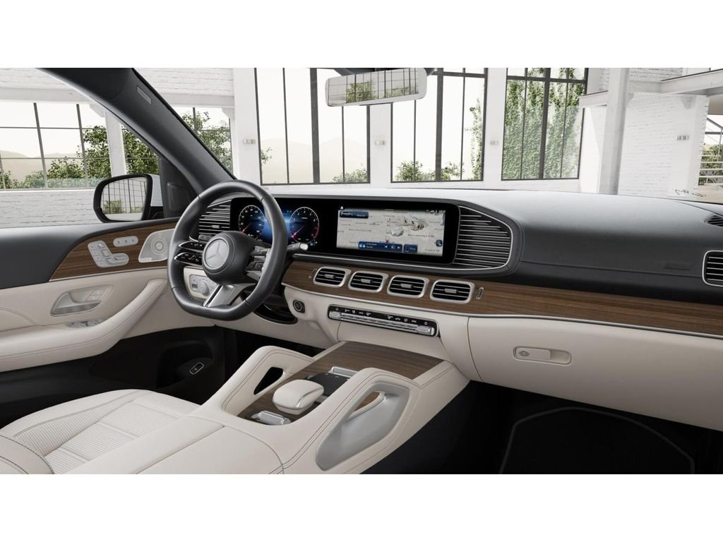 New 2026 MANUFAKTUR Moonlight White Metallic Mercedes-Benz GLS 450 image 6