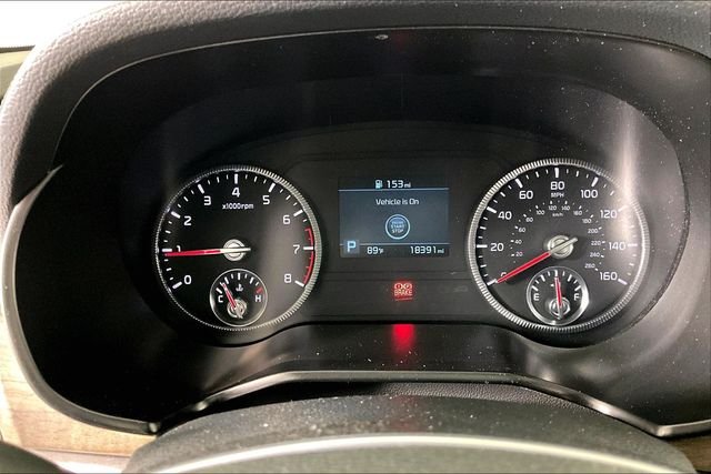 Used 2020 Green Kia EX image 12