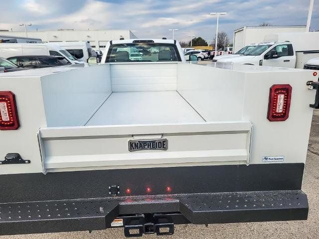 2024 Ford F-550 Super Duty Chassis Cab XL - Photo 27