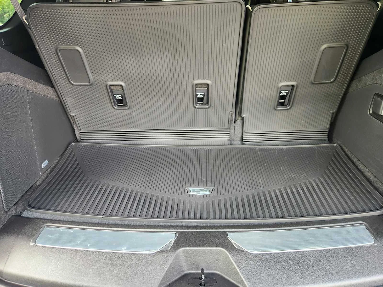 2026 Cadillac Escalade Sport - Photo 23