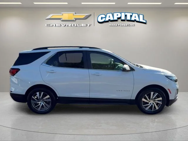 Used 2022 White Chevrolet LT image 6