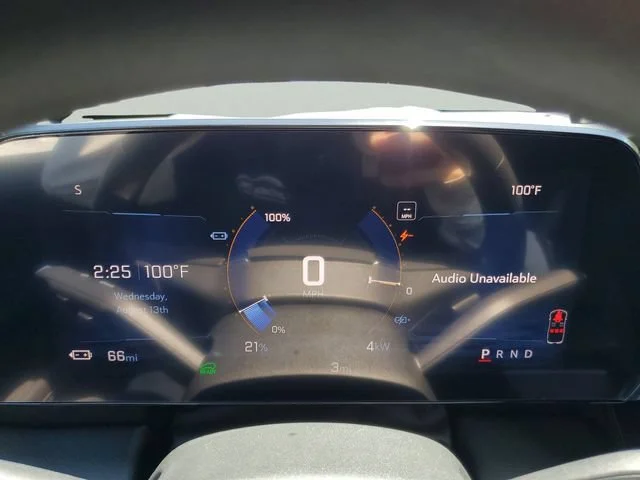New 2025 Sterling Gray Metallic Chevrolet LT image 18