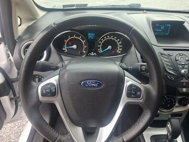 Used 2016 White Ford SE image 17