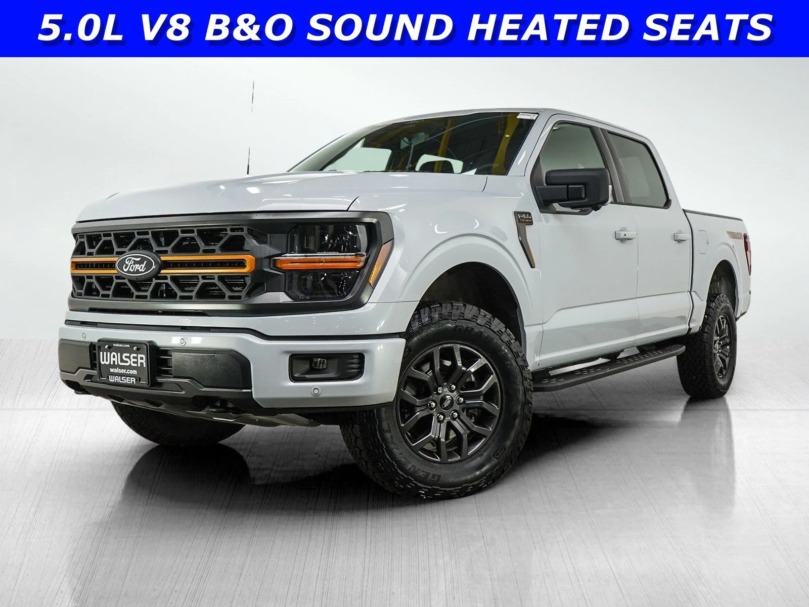 Used 2025 Space White Metallic Ford Tremor image 1