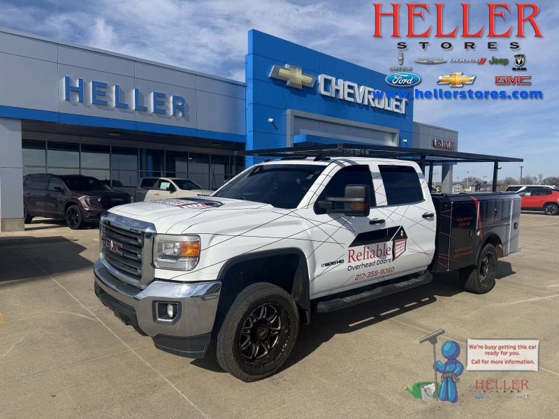 2015 GMC Sierra 4WD Crew Cab Short Box SLE's photo
