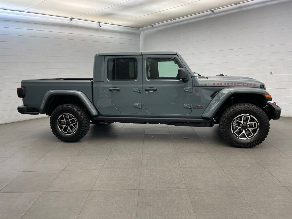 New 2026 Anvil Clear-Coat Exterior Paint Jeep Rubicon X image 2