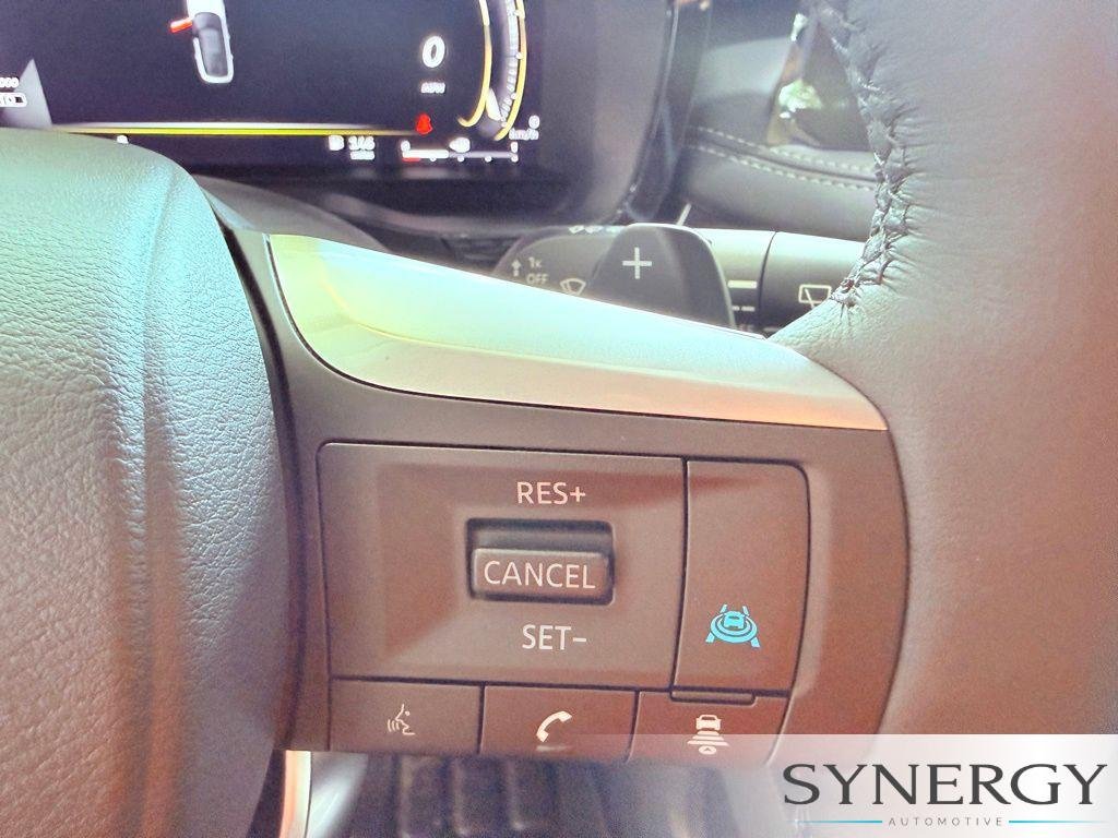 New 2027 MINERAL BLACK INFINITI Luxe AWD image 16