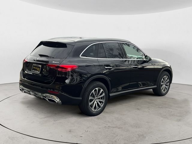 Used 2026  Mercedes-Benz GLC 300 image 5