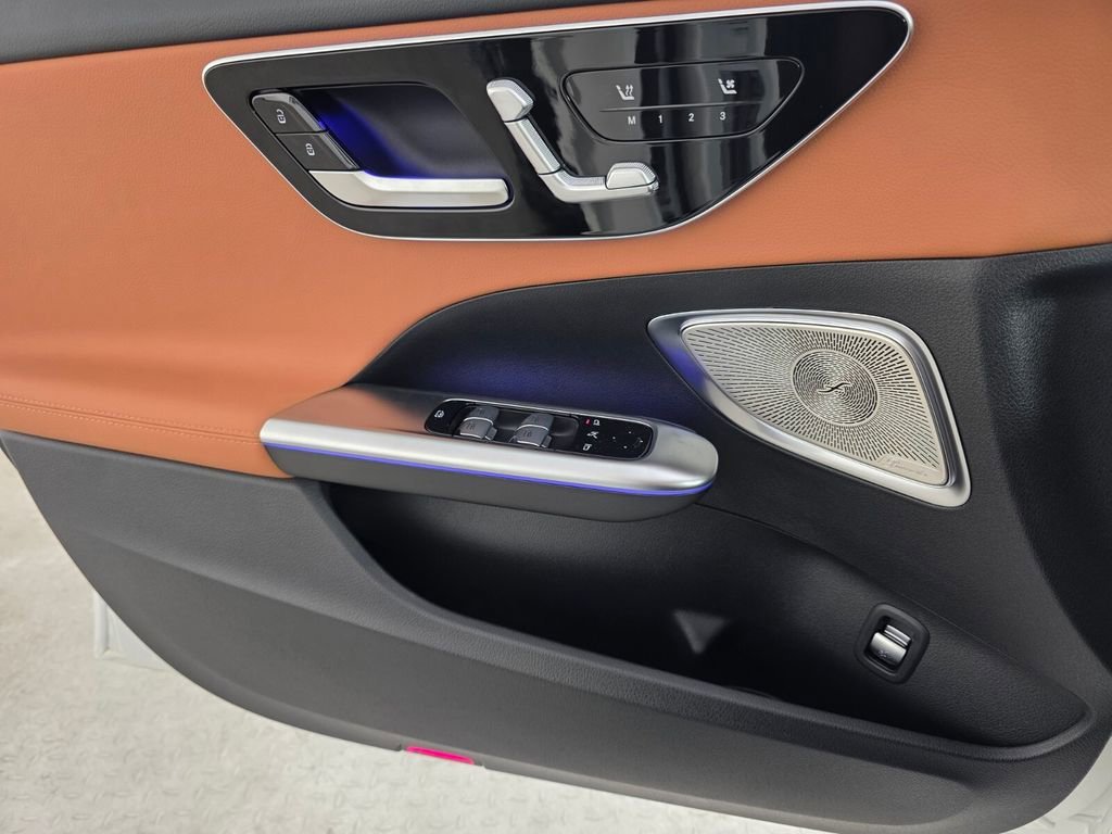New 2026 Polar White Mercedes-Benz C 300 image 32