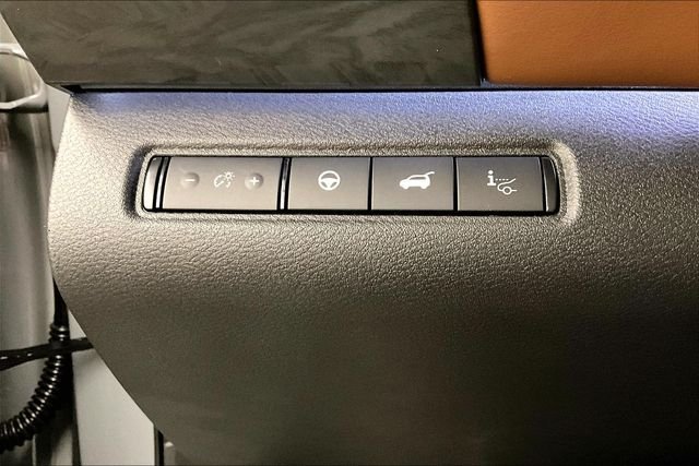 New 2026 Boulder Gray Pearl Nissan Platinum image 28