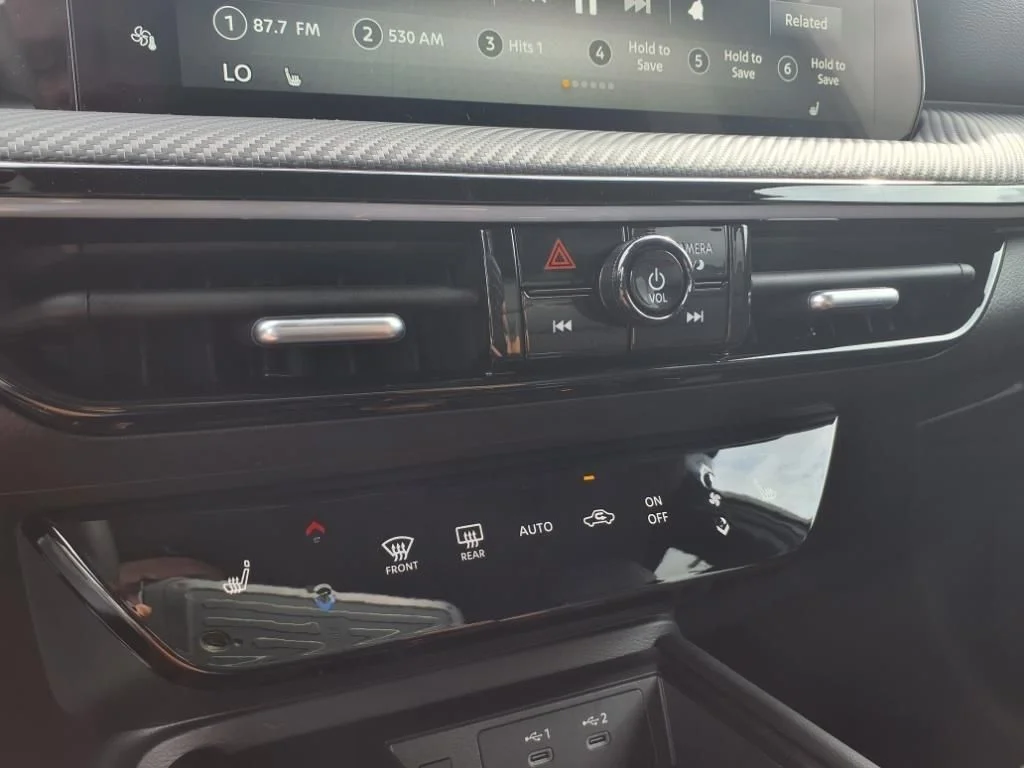 2025 Nissan Kicks SR AWD - Photo 7