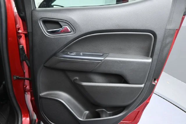 Used 2021 Red Chevrolet ZR2 image 23