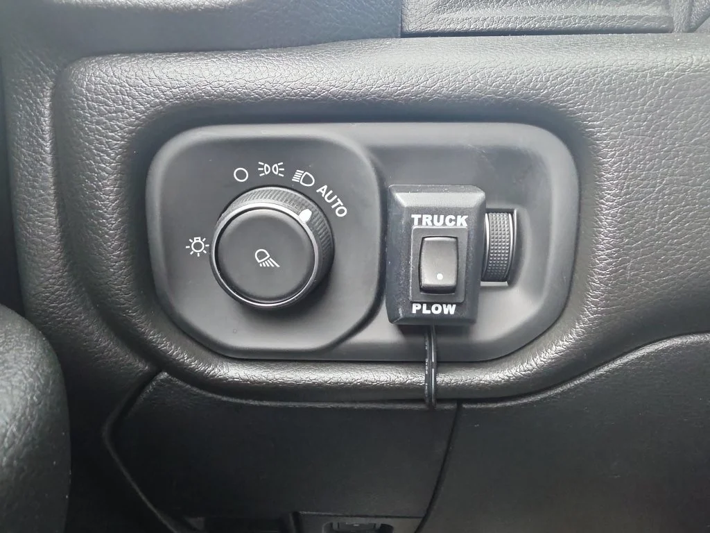 Used 2021 Silver Ram Tradesman image 20