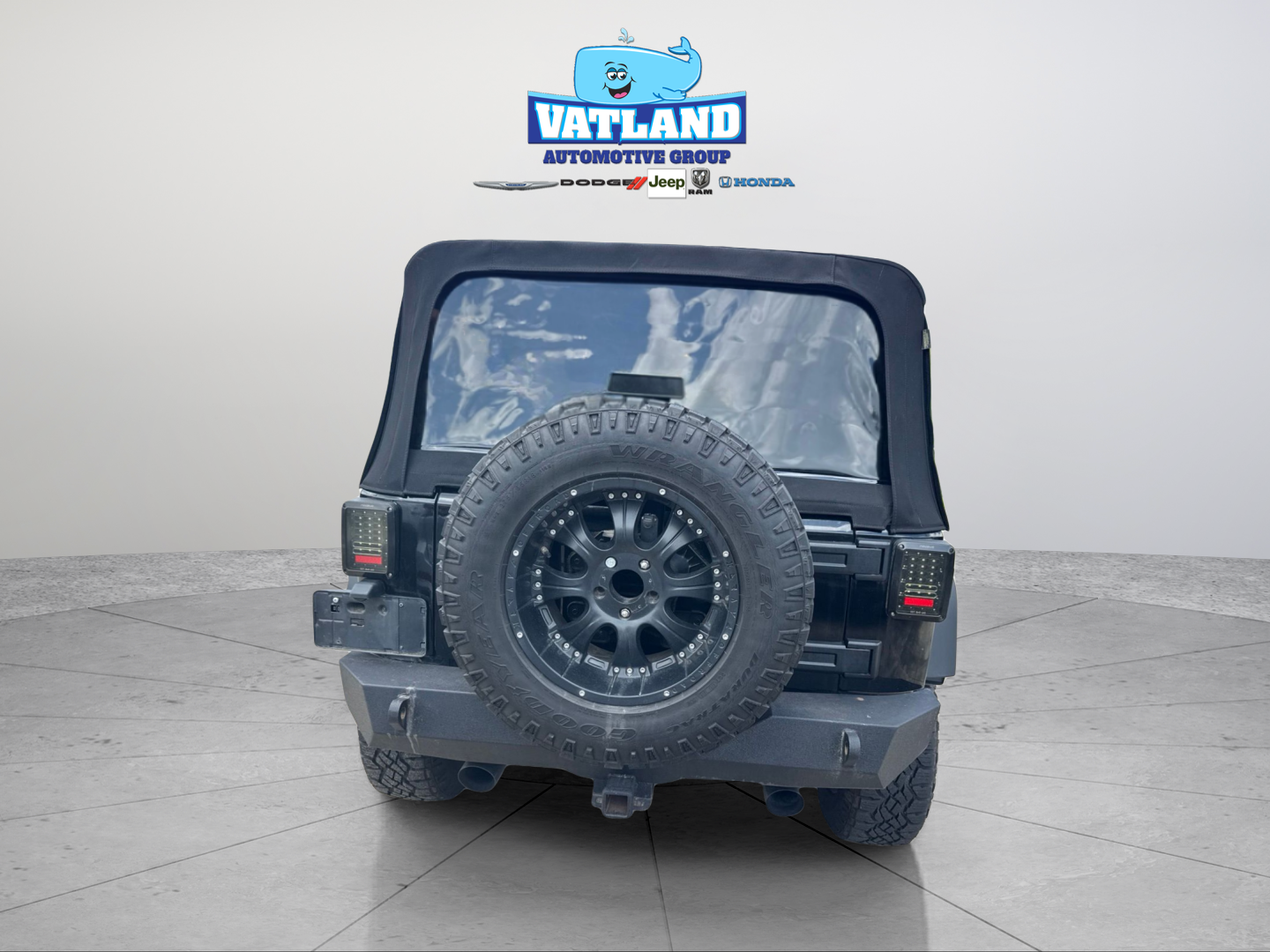 Used 2008 Black Jeep Unlimited X image 4