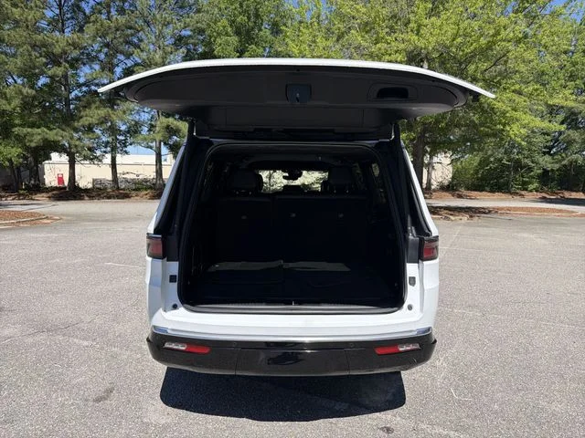 Used 2024 White Jeep Series III image 26