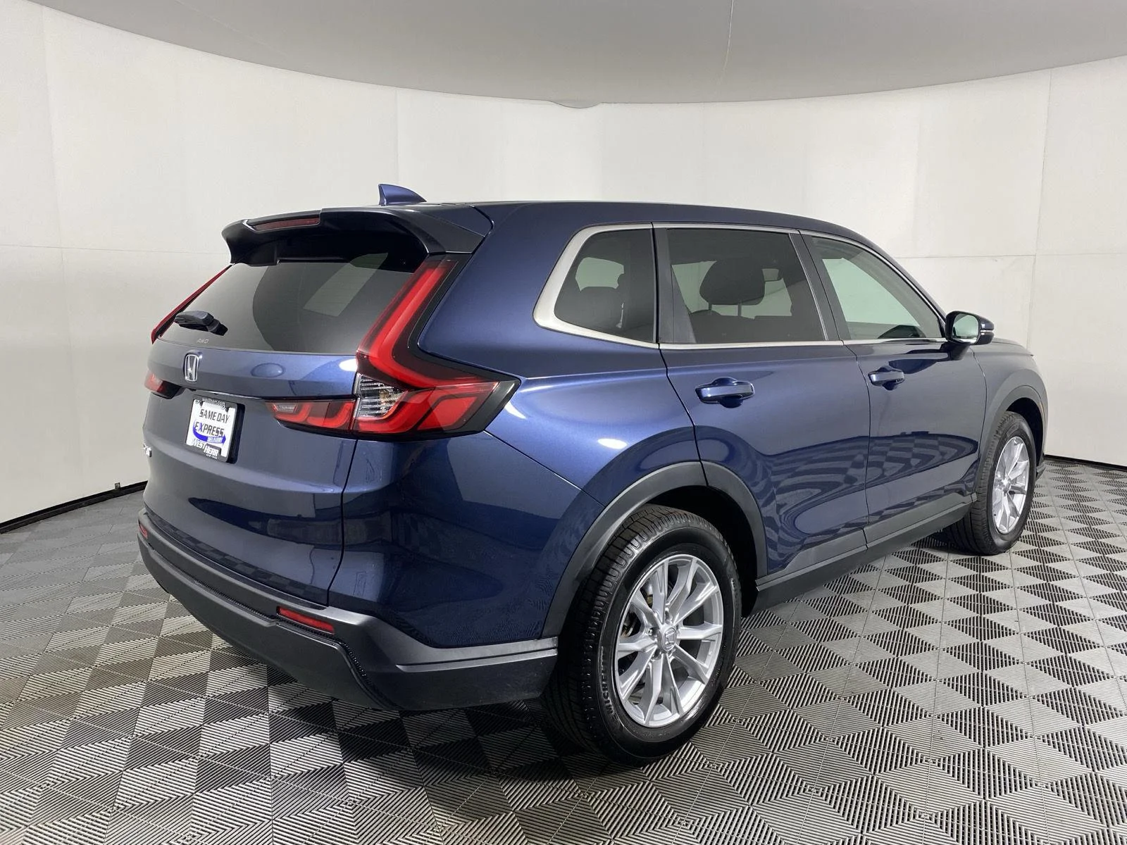 Used 2024 Canyon River Blue Metallic Honda EX image 7