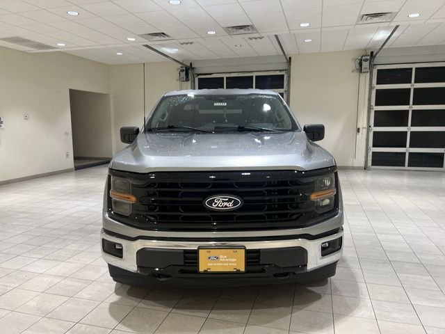 Used 2025 Silver Ford XLT image 8