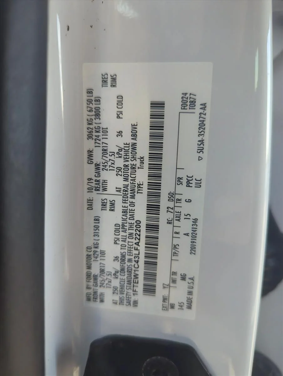 Used 2020 Oxford White Ford XLT image 24