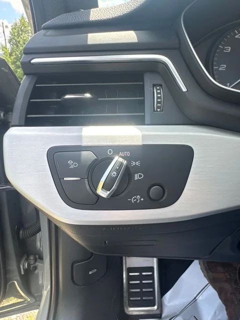 Used 2019 Gray Audi 3.0T Premium image 17