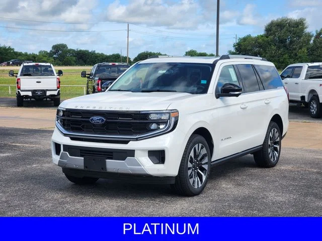 New 2026 Star White Metallic Tri-Coat Ford Platinum® image 3