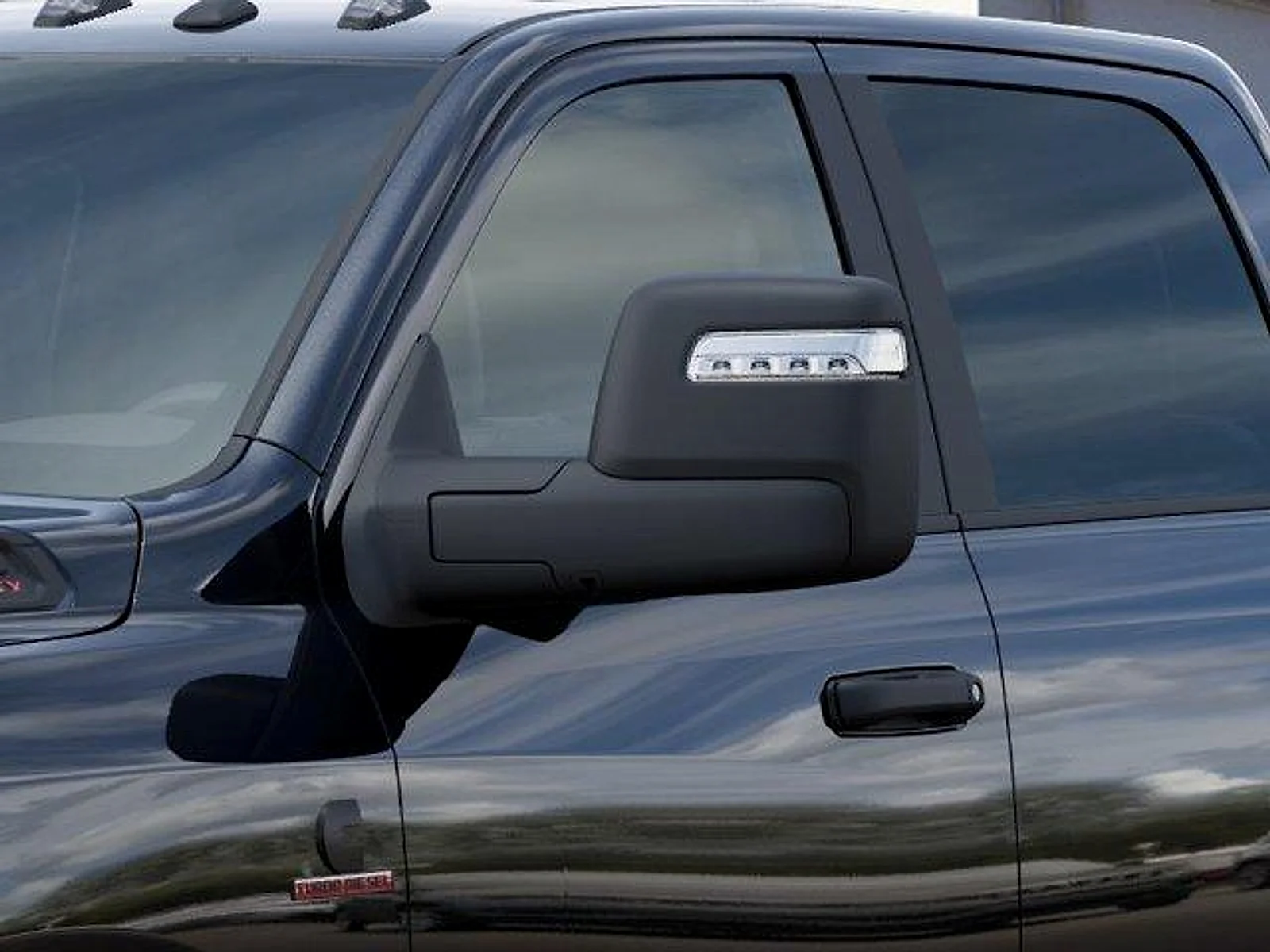 New 2026 Diamond Black Crystal Pearlcoat RAM Big Horn Crew Cab 4x4 6