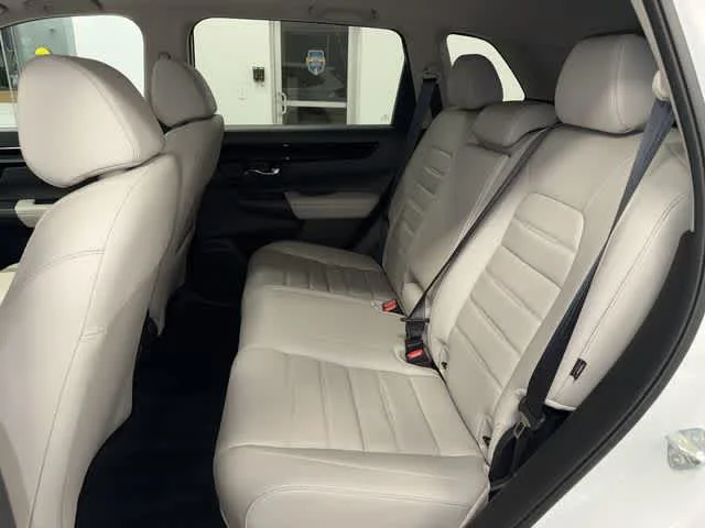 Certified Used 2025 Platinum White Pearl Honda EX-L image 17