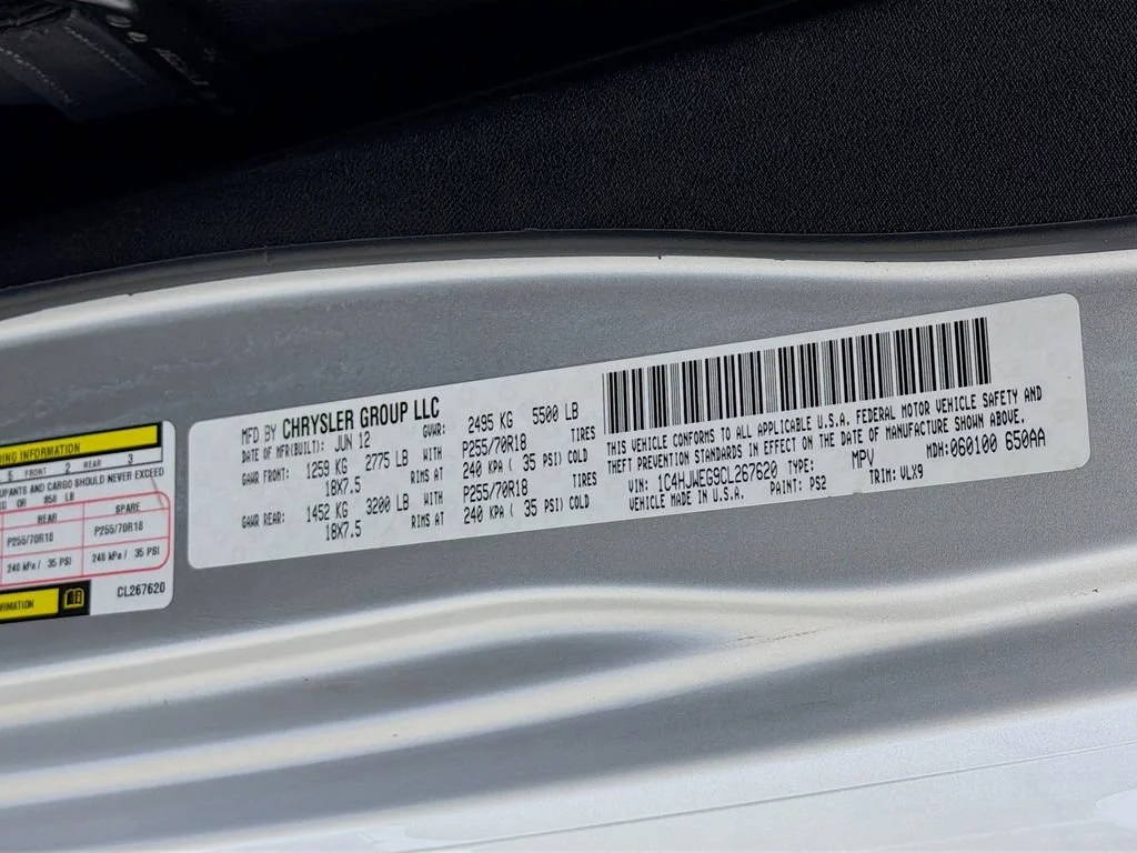 Used 2012 Silver Jeep Altitude image 26
