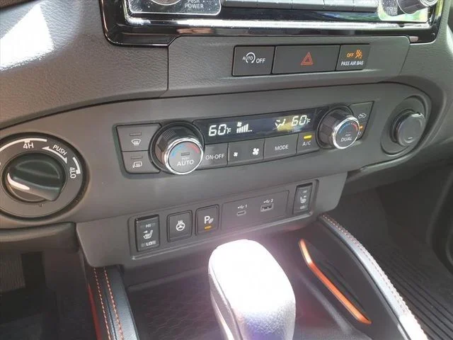 Used 2023 Gray Nissan PRO-4X image 25
