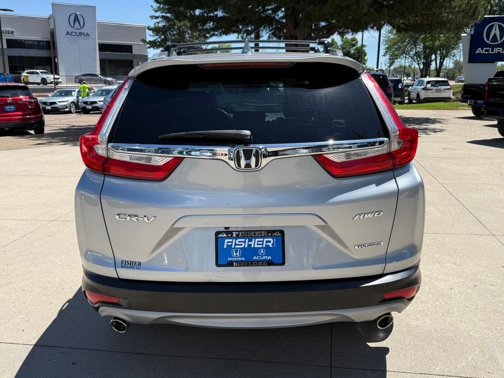 Used 2018 Lunar Silver Metallic Honda Touring image 5