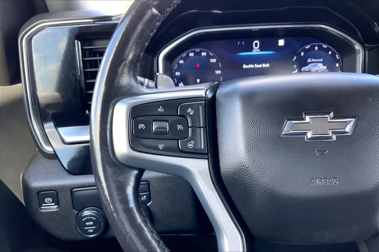 Used 2022 Summit White Chevrolet RST image 23